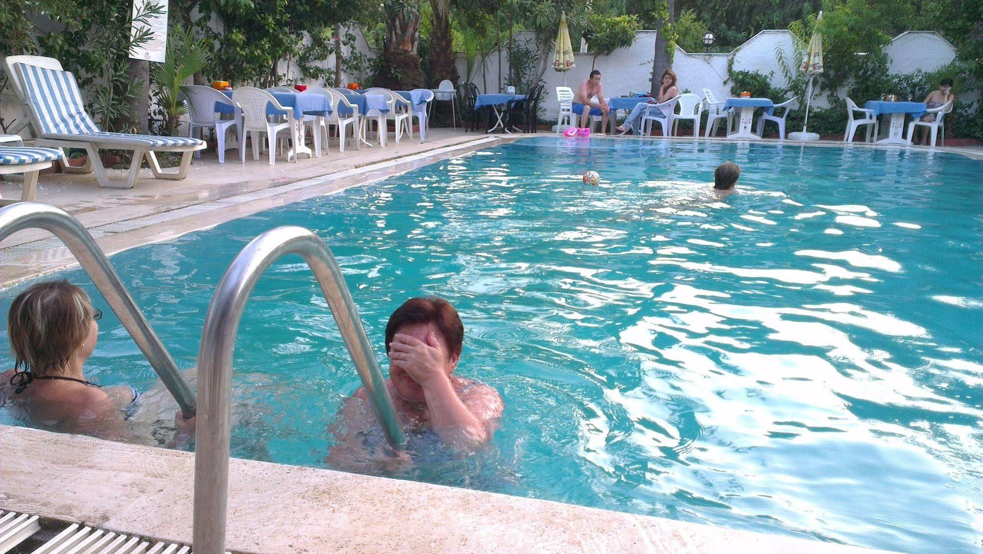 Murat Hotel เกเมร์ ภายนอก รูปภาพ